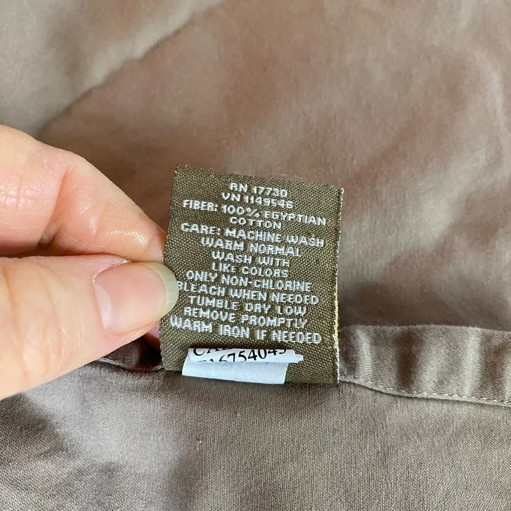 Luxurious Tan Bedding Sheet Set by Feildcrest 100% Egyptian cotton